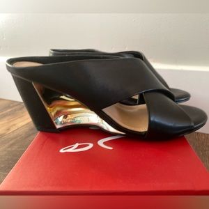 New Impo Memory foam wedge sandal Black and gold